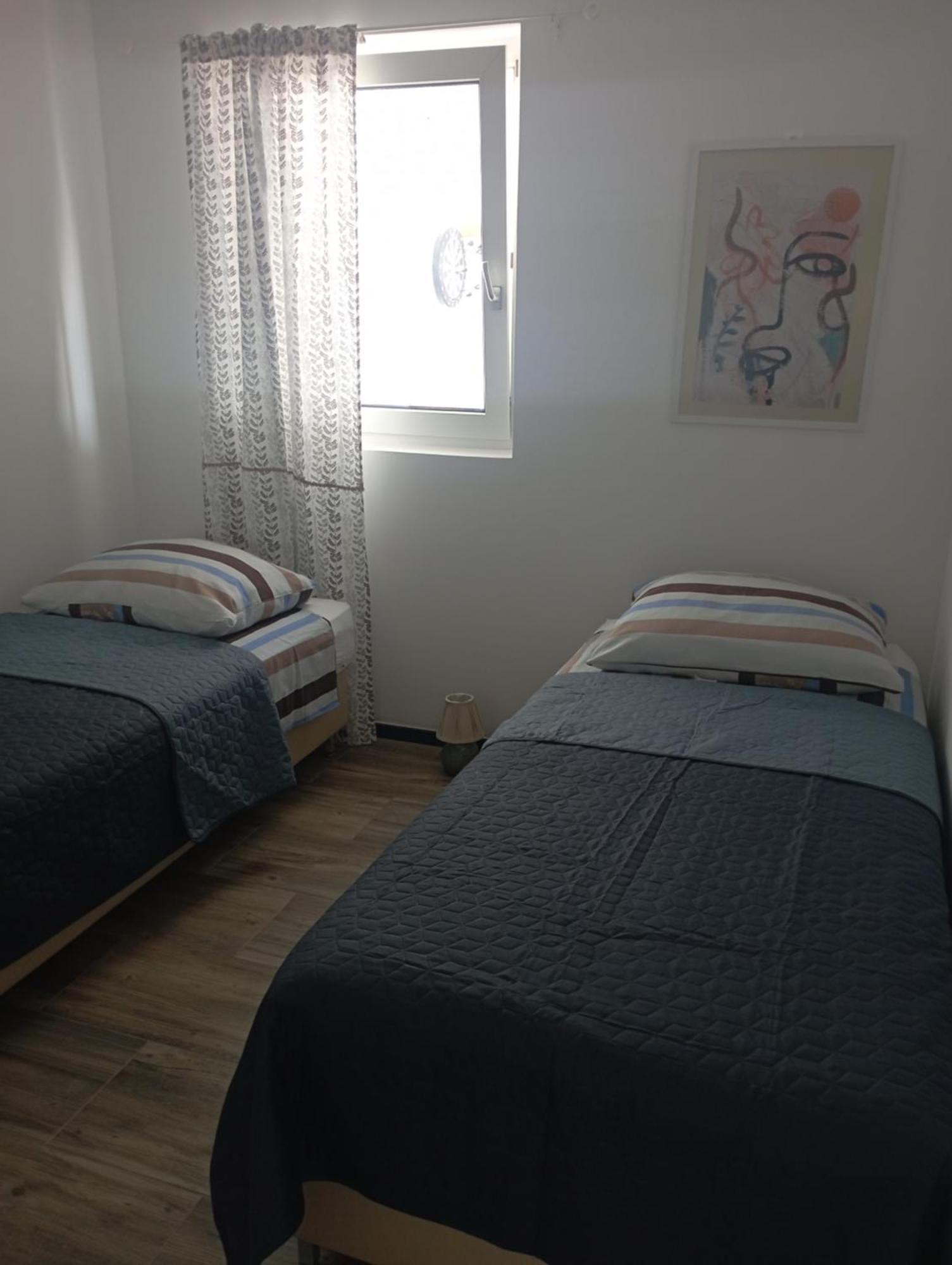Apartments Frigan Maslenica Exterior foto